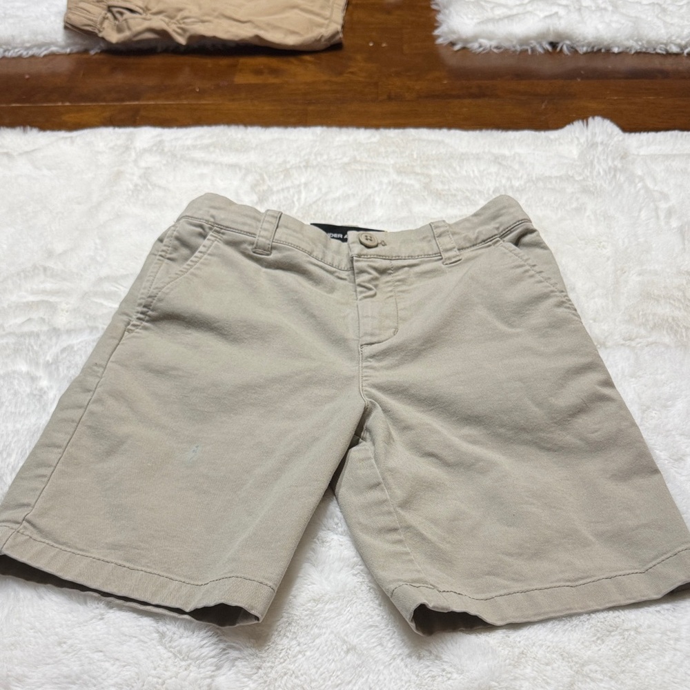 Under Armour Men's Khaki Flat Front Shorts